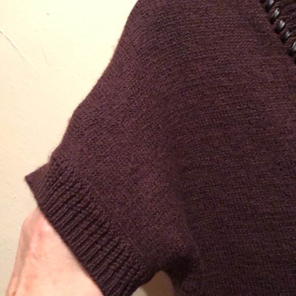 Susana Monaco dark brown short sleeve sweater. Size Small - Picture 4 of 5